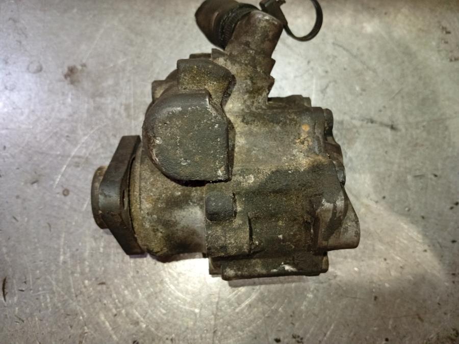 BOMBA-DE-DIRECCION-HIDRAULICA-AUDI-A4-CABRIO-8H-2-7-V6-24V-TDI-180CV-Ano-2009-Auto-Desguace-Luque