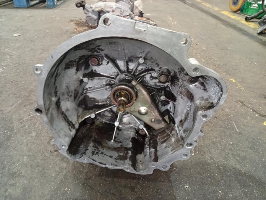 CAJA-DE-CAMBIO-MANUAL-HYUNDAI-GALLOPER-2-5TD-Ano-2000-Auto-Desguace-Luque