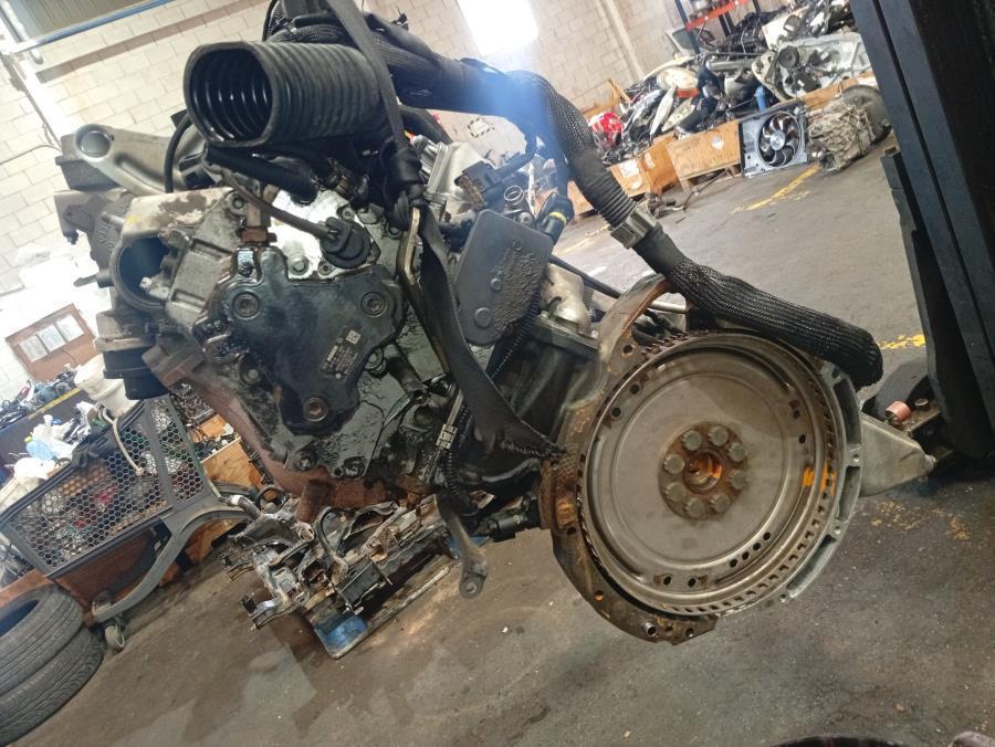 MOTOR-COMPLETO-MERCEDES-CLASE-A-169-200CDI-Ano-2009-Auto-Desguace-Luque