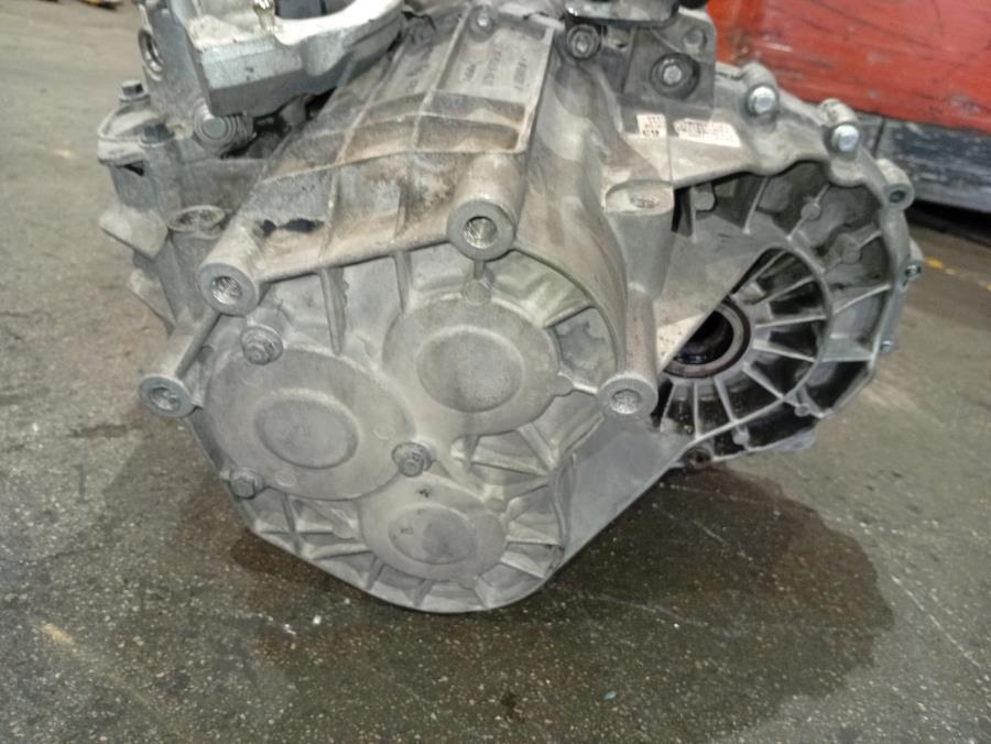 CAJA-DE-CAMBIO-MANUAL-FORD-FORD-TRANSIT-CUSTOM-2-2TDCI-Ano-2014-Auto-Desguace-Luque