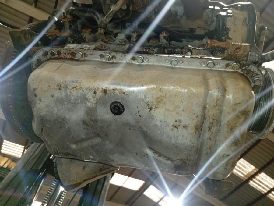 MOTOR-COMPLETO-RENAULT-MASTER-2-5DCI-Ano-2006-Auto-Desguace-Luque