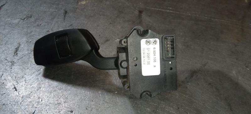 MANDO-LIMPIA-PARABRISAS-BMW-SERIE-6-COUPE-E-63-4-4-V8-32-V-Ano-2004-Auto-Desguace-Luque