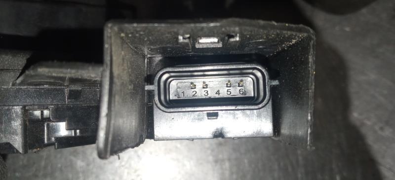 CERRADURA-TRASERA-DERECHA-RENAULT-MEGANE-IV-1-5-DCI-Ano-2014-Auto-Desguace-Luque