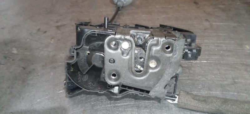 CERRADURA-TRASERA-DERECHA-RENAULT-MEGANE-IV-1-5-DCI-Ano-2014-Auto-Desguace-Luque
