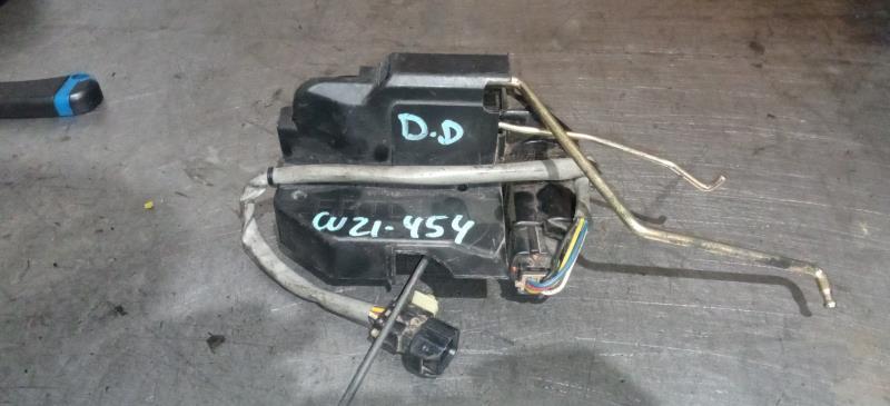 CERRADURA-DELANTERA-DERECHA-HYUNDAI-GETZ-1-1-12V-63CV-Ano-2003-Auto-Desguace-Luque
