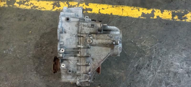 CAJA-DE-CAMBIOS-MANUAL-VOLKSWAGEN-EOS-1F7-2-0-TDI-140-CV-Ano-2009-Auto-Desguace-Luque