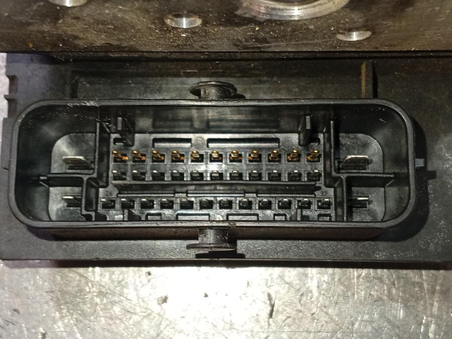 ABS-CITROEN-XSARA-PICASSO-2-0-HDI-90CV-Ano-2000-Auto-Desguace-Luque