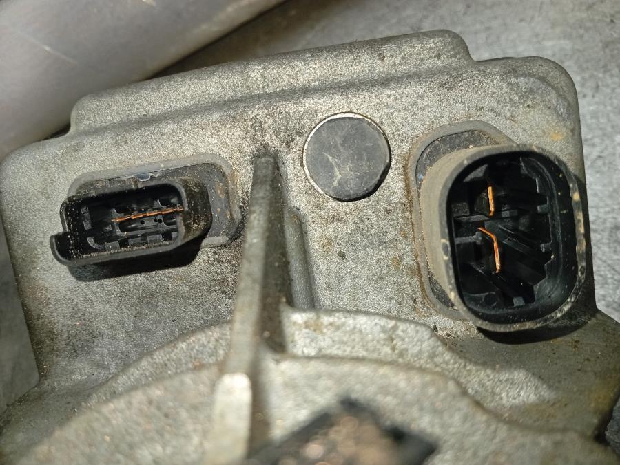 BOMBA-DE-DIRECCION-ELECTRICA-CITROEN-C-4-PICASSO-2-0-HDI-Ano-2007-Auto-Desguace-Luque