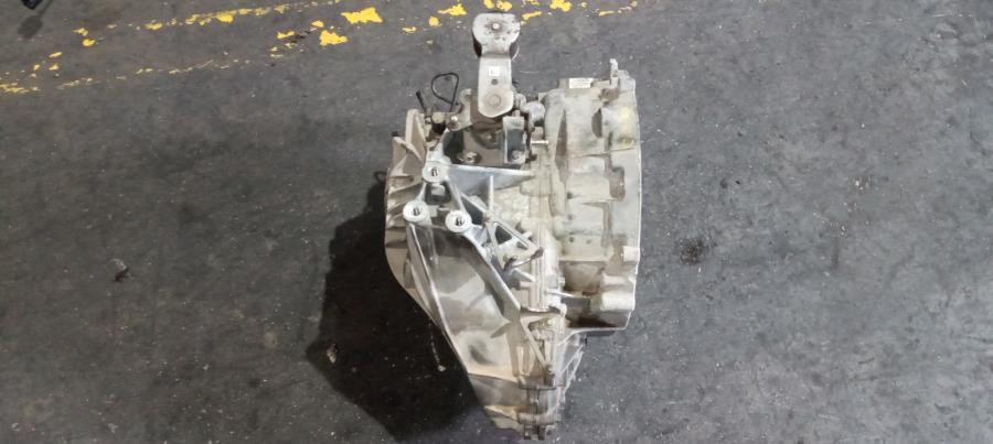 CAJA-DE-CAMBIOS-MANUAL-MERCEDES-CLASE-A-W176-200CDI-Ano-2016-Auto-Desguace-Luque