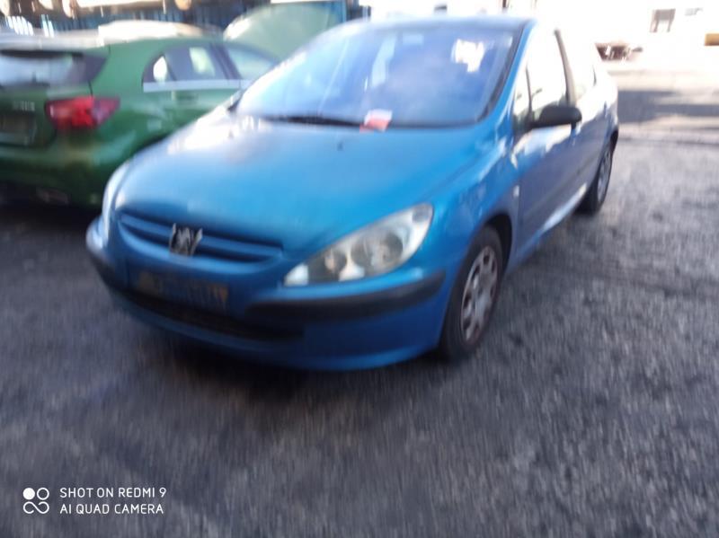 FARO-DELANTERO-DERECHO-PEUGEOT-307-1-6-16V-109CV-Ano-2003-Auto-Desguace-Luque