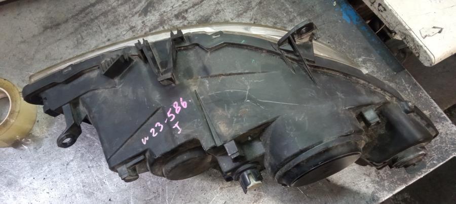 FARO-DELANTERO-IZQUIERDO-PEUGEOT-307-1-6-16V-109CV-Ano-2003-Auto-Desguace-Luque