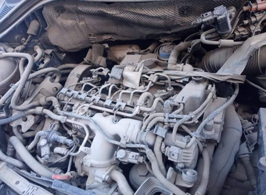 CREMALLERA-ELECTRICA-DE-DIRECCION-VOLKSWAGEN-TIGUAN-2-0-TDI-140-CV-Ano-2009-Auto-Desguace-Luque