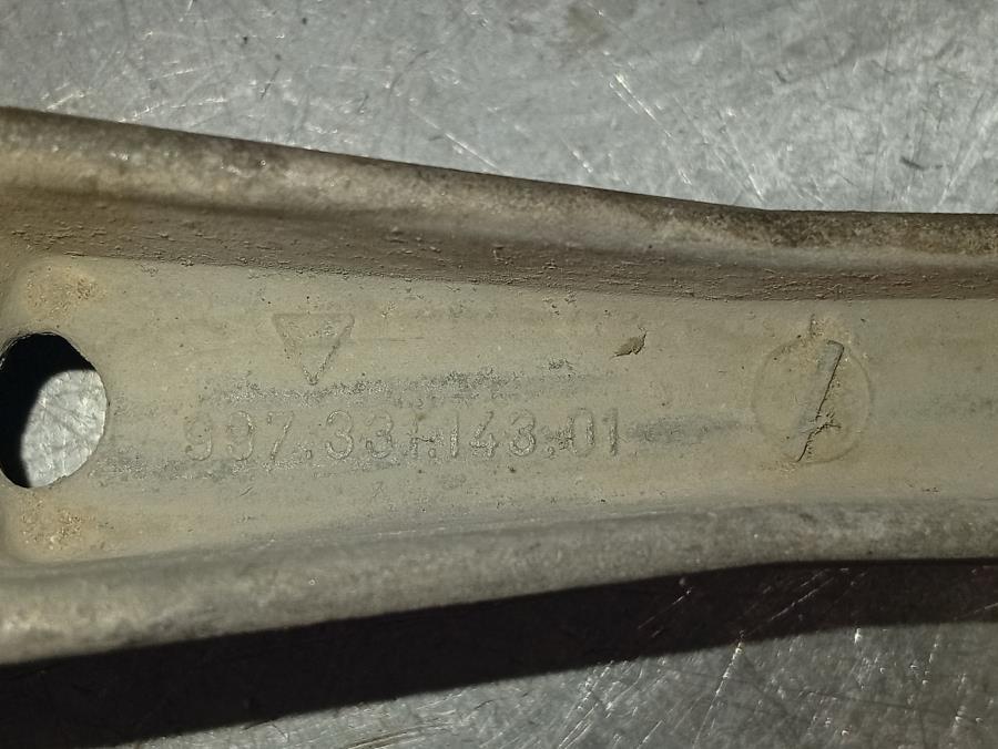 BRAZO-DE-SUSPENSION-TRASERO-DERECHO-PORSCHE-911-3-8-CAT-Ano-2010-Auto-Desguace-Luque