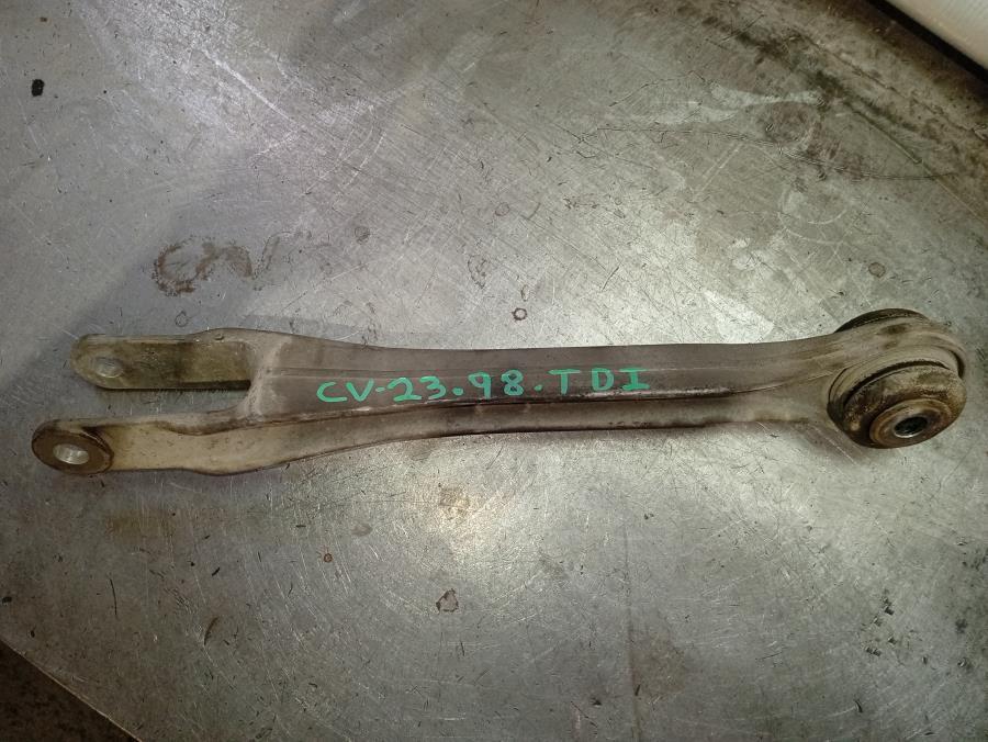 BRAZO-DE-SUSPENSION-TRASERO-DERECHO-PORSCHE-911-3-8-CAT-Ano-2010-Auto-Desguace-Luque