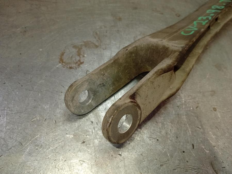 BRAZO-DE-SUSPENSION-TRASERO-DERECHO-PORSCHE-911-3-8-CAT-Ano-2010-Auto-Desguace-Luque