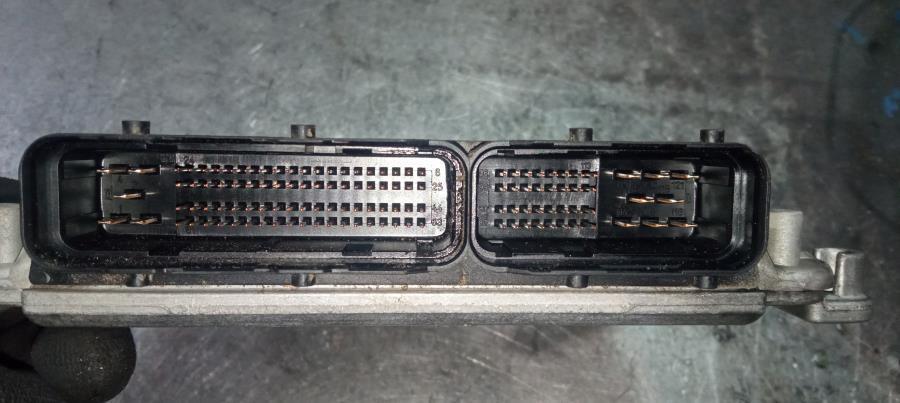 CENTRALITA-DE-MOTOR-CHRYSLER-PT-CRUISER-PT-2-2-CRD-CAT-121-CV-Ano-2004-Auto-Desguace-Luque