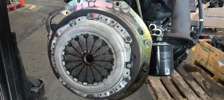 MOTOR-COMPLETO-MITSUBISHI-MONTERO-V60/V70-2-5-TD-CAT-116-CV-Ano-2006-Auto-Desguace-Luque