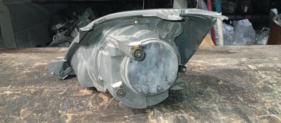 FARO-DELANTERO-DERECHO-FORD-FIESTA-CB1-1-4-TDCI-Ano-2009-Auto-Desguace-Luque