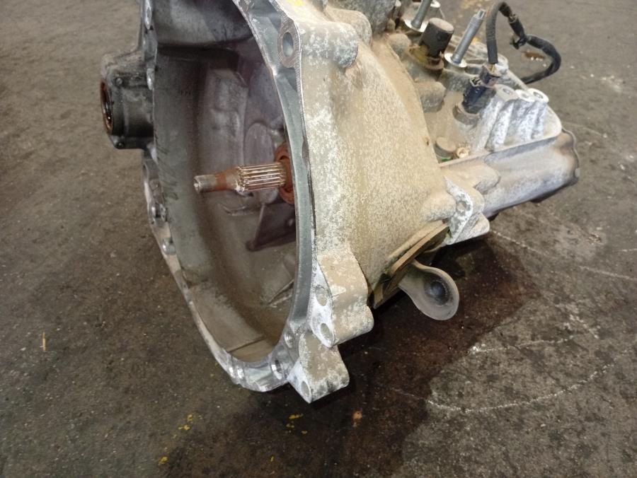 CAJA-DE-CAMBIOS-MANUAL-CITROEN-C4-PICASSO-3-1-6-HDI-FAP-116-CV-Ano-2015-Auto-Desguace-Luque