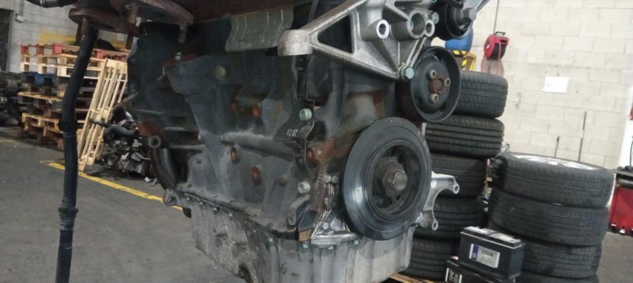 MOTOR-COMPLETO-SEAT-LEON-1M1-2-8-V6-24V-204-CV-Ano-2004-Auto-Desguace-Luque