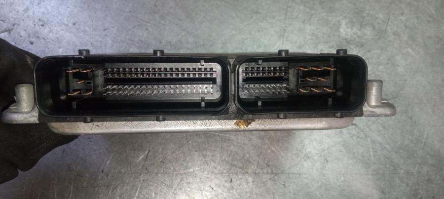 CENTRALITA-DE-MOTOR-SEAT-CORDOBA-BERLINA-6L2-1-9-TDI-101CV-Ano-2004-Auto-Desguace-Luque