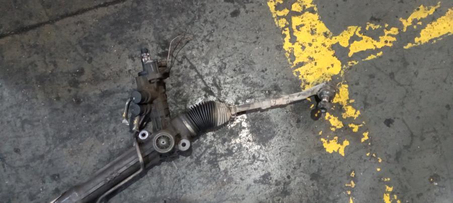 CREMALLERA-DE-DIRECCION-HIDRAULICA-BMW-SERIE-7-E65/E66-4-0-TURBODIESEL-CAT-258-CV-Ano-2005-Auto-Desguace-Luque