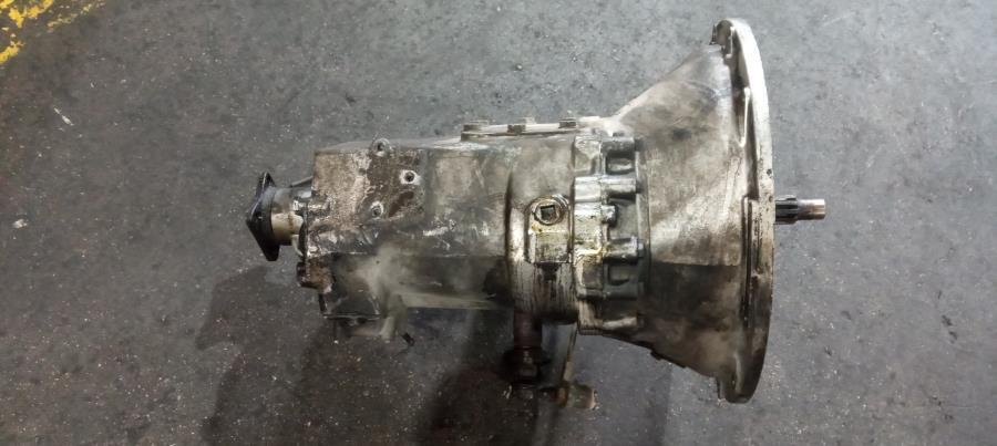 CAJA-DE-CAMBIOS-MANUAL-NISSAN-EBRO-L60-Ano-1992-Auto-Desguace-Luque