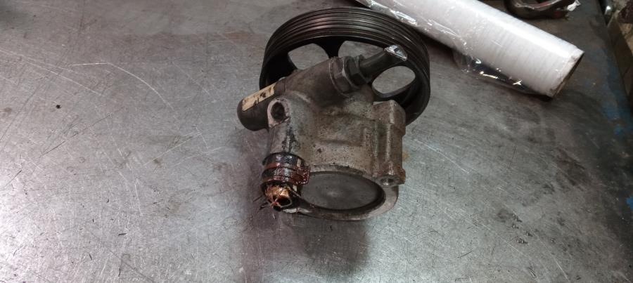 BOMBA-DE-DIRECCION-HIDRAULICA-RENAULT-LAGUNA-II-BG0-1-9-DCI-120CV-Ano-2004-Auto-Desguace-Luque