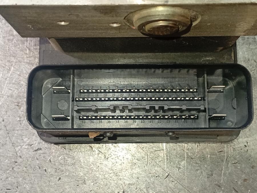 ABS-FORD-FOCUS-CB4-1-6-16V-101CV-Ano-2007-Auto-Desguace-Luque