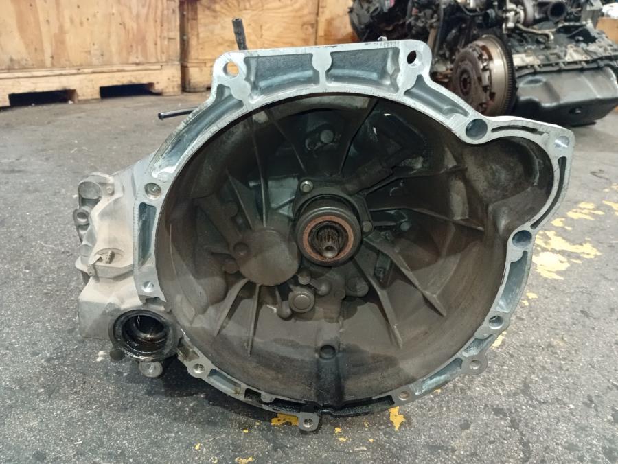 CAJA-DE-CAMBIOS-MANUAL-FORD-FOCUS-CB4-1-6-16V-101CV-Ano-2007-Auto-Desguace-Luque