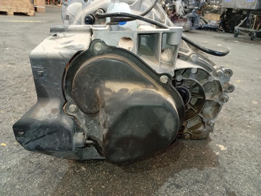 CAJA-DE-CAMBIOS-MANUAL-FORD-FOCUS-CB4-1-6-16V-101CV-Ano-2007-Auto-Desguace-Luque