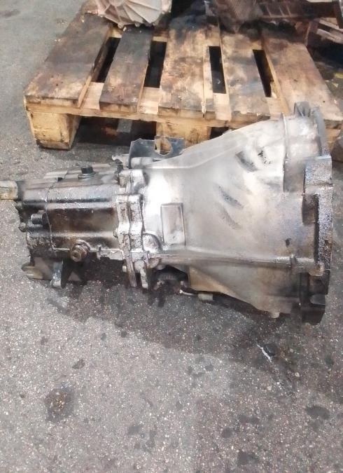 CAJA-DE-CAMBIOS-MANUAL-BMW-Z3-1-9-16V-CAT-140-CV-Ano-1997-Auto-Desguace-Luque