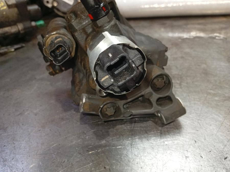 BOMBA-DE-INYECCION-RENAULT-SCENIC-II-1-5-DCI-106CV-Ano-2005-Auto-Desguace-Luque