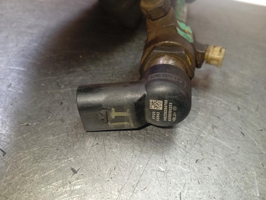INYECTOR-RENAULT-SCENIC-II-1-5-DCI-106CV-Ano-2005-Auto-Desguace-Luque