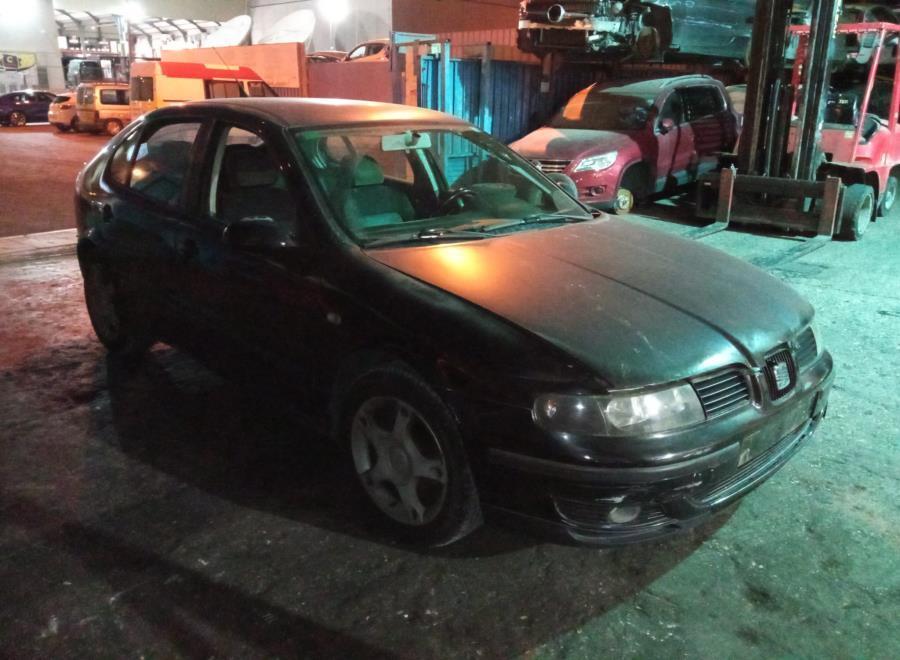 CREMALLERA-DE-DIRECCION-HIDRAULICA-SEAT-LEON-1M1-1-6-16V-105-CV-Ano-2003-Auto-Desguace-Luque
