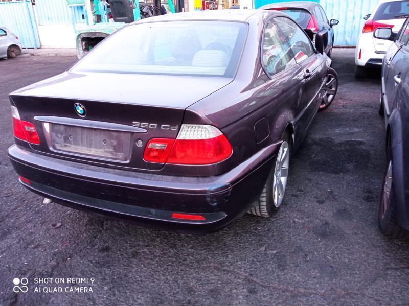 POMO-PALANCA-DE-CAMBIOS-Y-FUNDA-BMW-SERIE-3-E46-COUPE-320D-150CV-Ano-2003-Auto-Desguace-Luque
