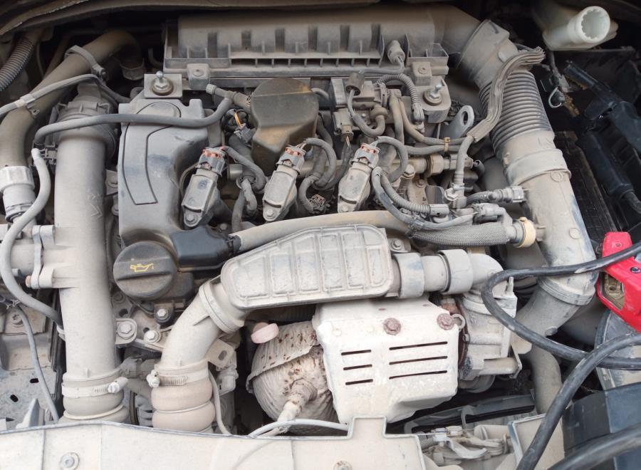 ALETIN-DELANTERO-DERECHO-CITROEN-C4-CACTUS-1-2-12V-E-THP-110-CV-Ano-2017-Auto-Desguace-Luque