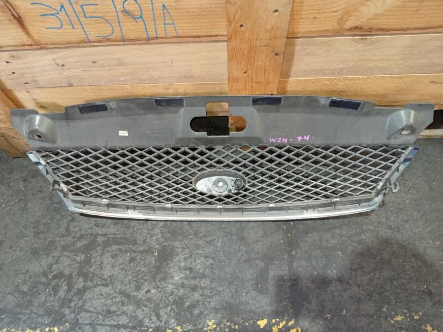 REJILLA-DELANTERA-FORD-MONDEO-BERLINA-GE-1-8-125CV-Ano-2001-Auto-Desguace-Luque