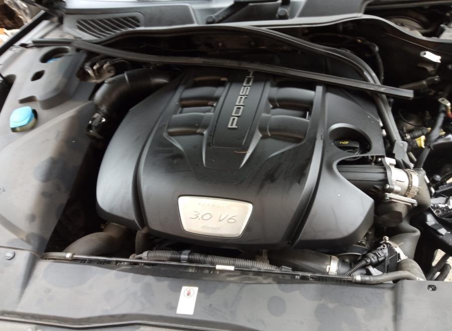 MODULO-DE-CONFORT-PORSCHE-CAYENNE-TYP-92AA-3-0-TDI-CAT-262-CV-Ano-2014-Auto-Desguace-Luque