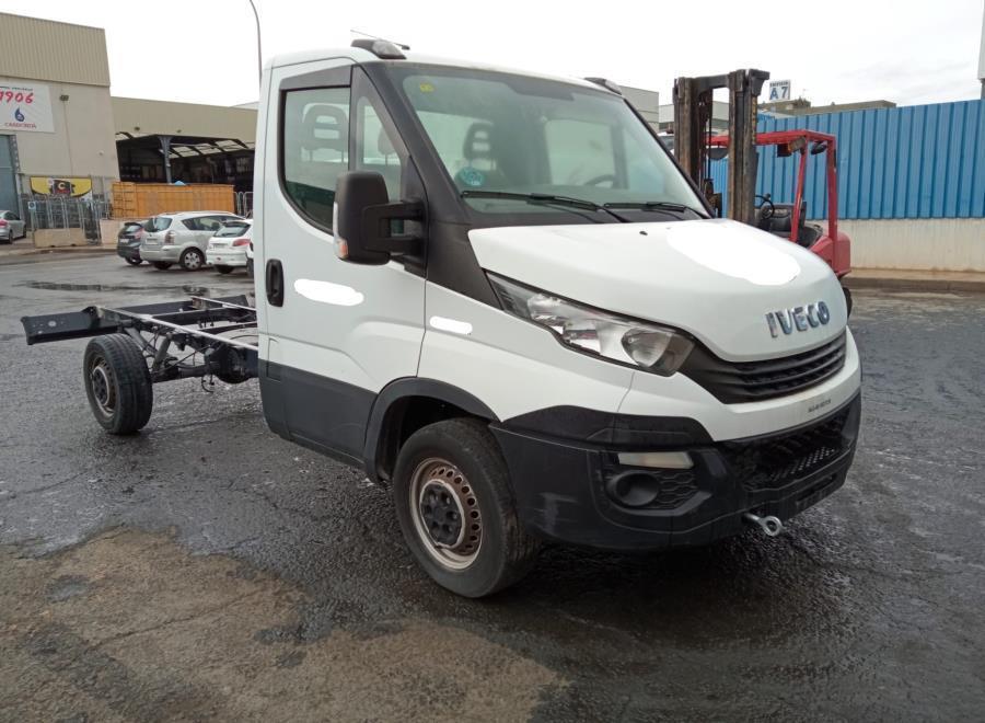 BOMBA-DE-DIRECCION-HIDRAULICA-IVECO-DAILY-2-3D-136-CV-Ano-2017-Auto-Desguace-Luque