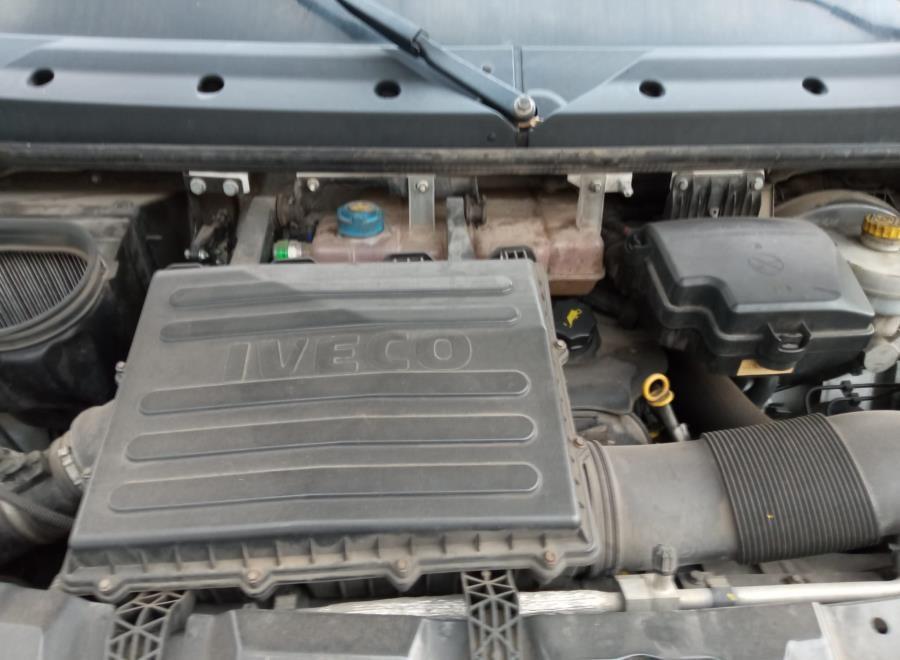 CENTRALITA-DE-MOTOR-IVECO-DAILY-2-3-DIESEL-146-CV-Ano-2015-Auto-Desguace-Luque