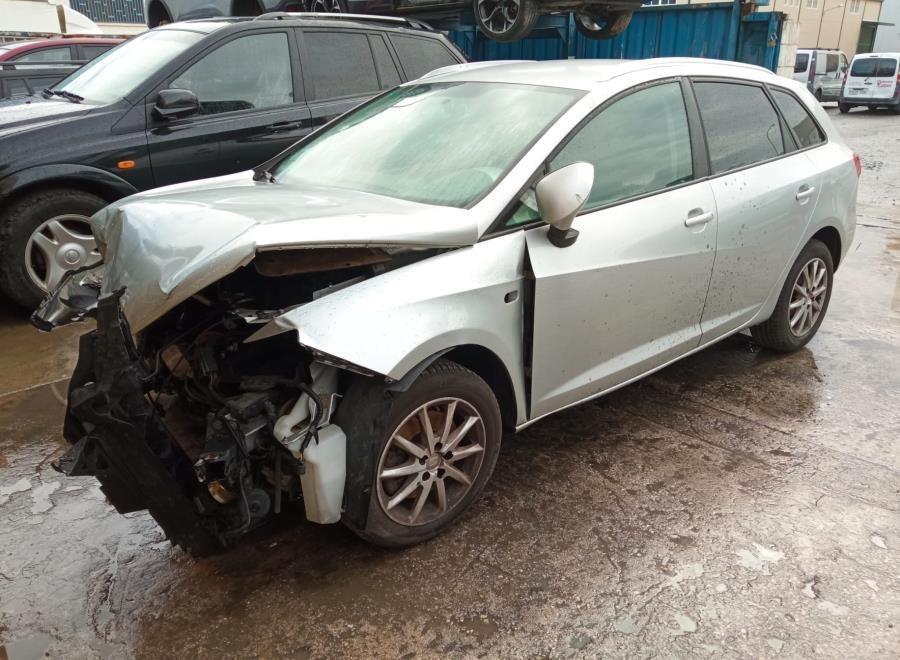 PILOTO-TRASERO-DERECHO-PORTON-SEAT-IBIZA-ST-6J8-1-6-TDI-105-CV-Ano-2012-Auto-Desguace-Luque