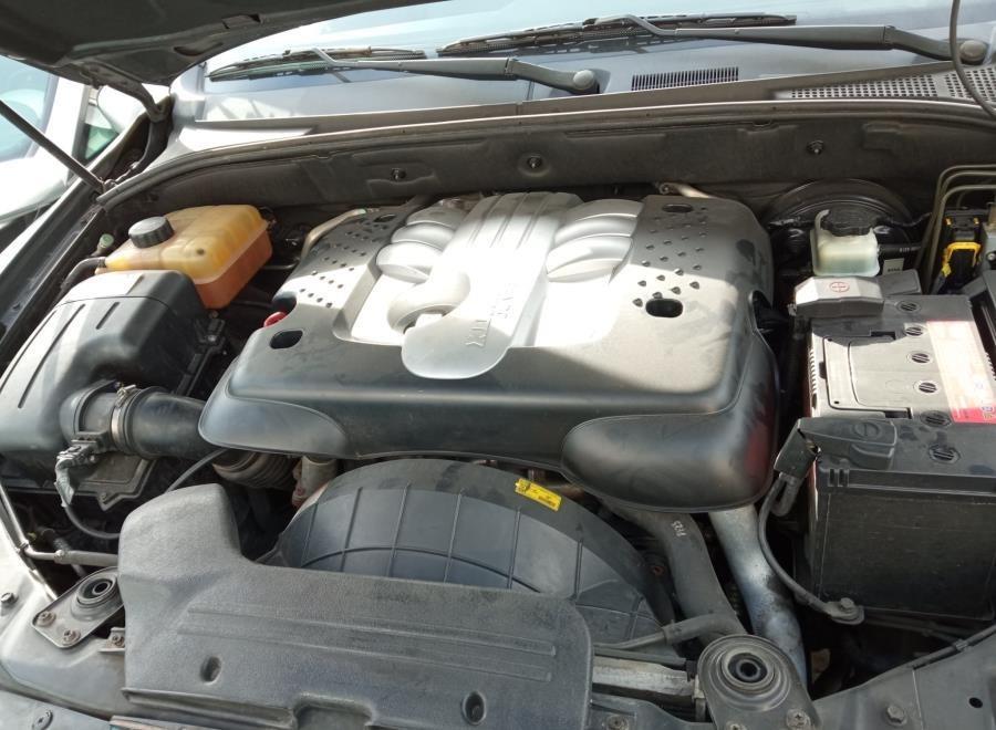 TERCERA-LUZ-DE-FRENO-SSANYONG-KYRON-2-0-141-CV-Ano-2007-Auto-Desguace-Luque