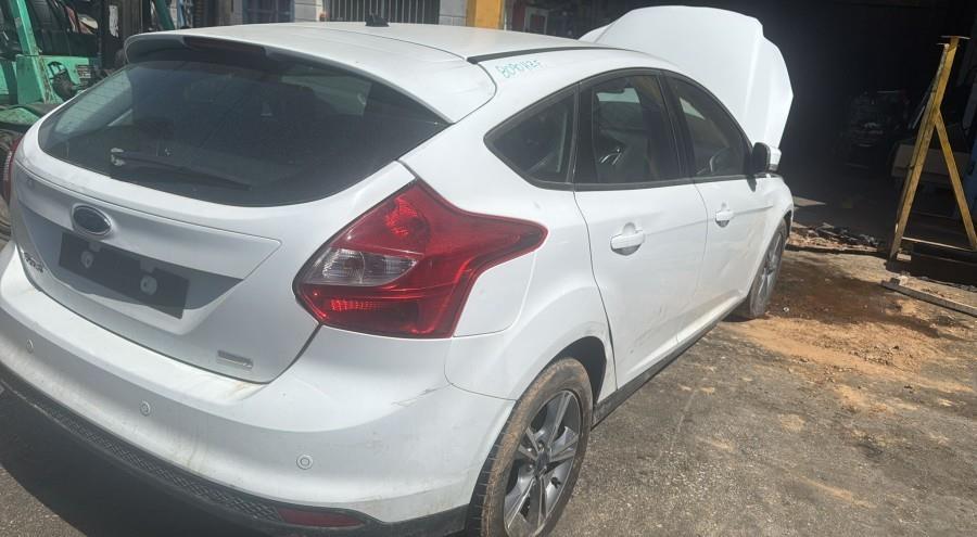 ANTINIEBLA-DELANTERO-IZQUIERDO-FORD-FOCUS-CB8-1-0-ECOBOOST-CAT-125-CV-Ano-2014-Auto-Desguace-Luque