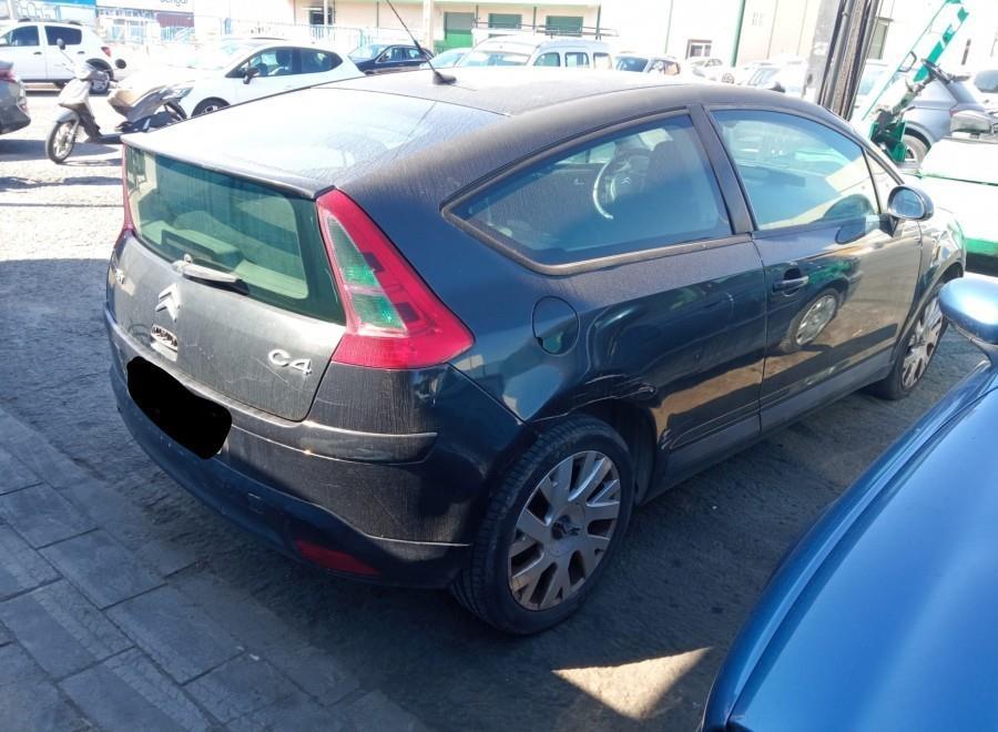 ANTINIEBLA-DELANTERO-DERECHO-CITROEN-C4-1-6-16V-CAT-109-CV-Ano-2005-Auto-Desguace-Luque