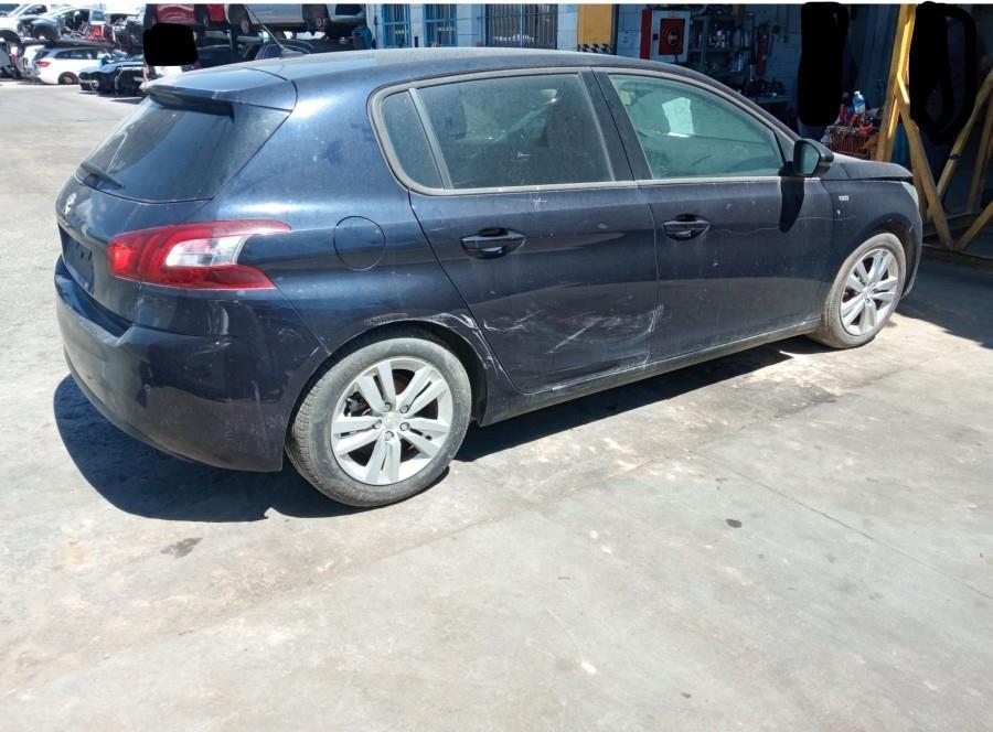 ANTINIEBLA-DELANTERO-IZQUIERDO-PEUGEOT-308-1-2-12V-E-THP-131-CV-Ano-2017-Auto-Desguace-Luque