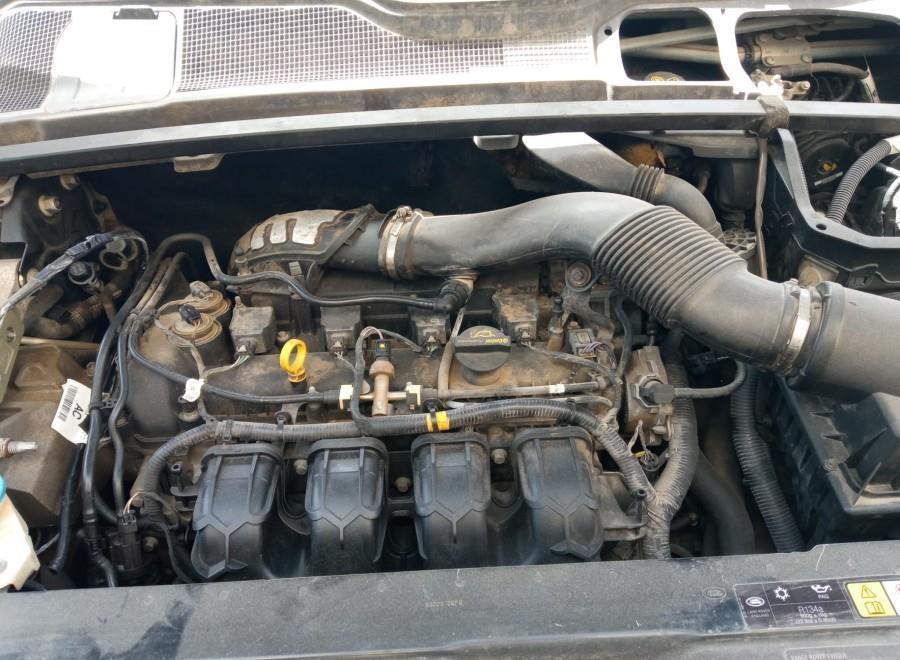 BOTON-FRENO-DE-MANO-LAND-ROVER-EVOQUE-2-0-SI4-16V-241-CV-Ano-2012-Auto-Desguace-Luque