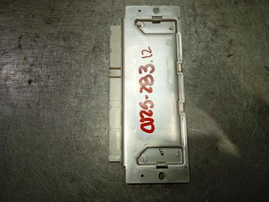 CENTRALITA-DE-ABS-MERCEDES-CLASE-C-W202-2-5-20V-TURBODIESEL-CAT-150-CV-Ano-2000-Auto-Desguace-Luque