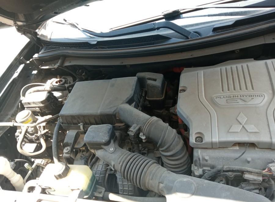 ANTINIEBLA-DELANTERO-IZQUIERDO-MITSUBISHI-OUTLANDER-PHEV-GG-2-0-CAT-121-CV-Ano-2014-Auto-Desguace-Luque