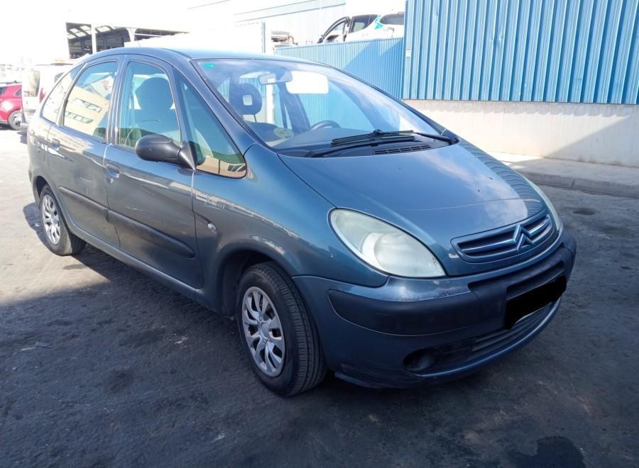 TERCERA-LUZ-DE-FRENO-CITROEN-XSARA-PICASSO-1-6-HDI-90CV-Ano-2009-Auto-Desguace-Luque
